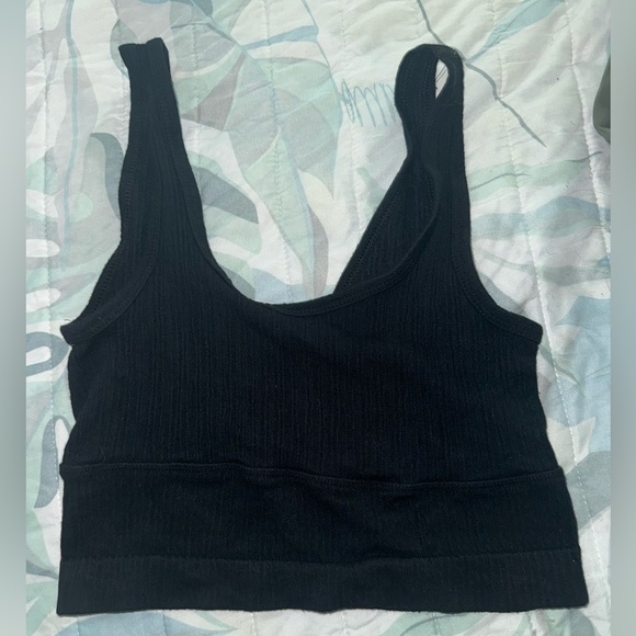 Out from Under tank top size xs - Picture 2 of 2